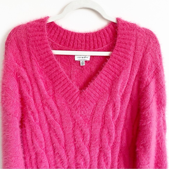 Lucky Brand Plush V-Neck Pullover Hot Pink Fuzzy Cable Knit Oversized Sweater L - Picture 3 of 10